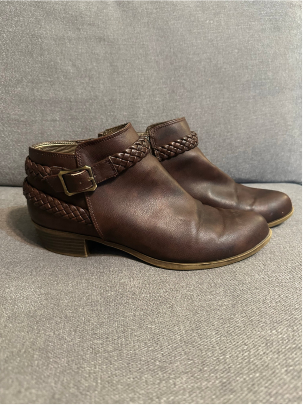 LifeStride Adriana Brown Ankle Booties Size 9.5 Faux Leather Boots Block Heel